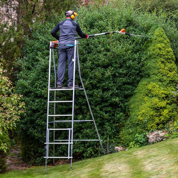 Henchman Hi-Step Ladder