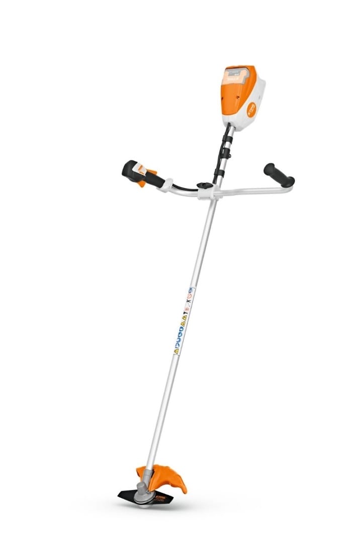 <span><a href="https://faeryn.xyz/brand/stihl/" aria-label="STIHL"><img src="https://errbi77skn7.exactdn.com/wp-content/uploads/2024/08/STIHL.png-cropped.jpg" alt="STIHL" class="brand-logo"></a></span><span>FSA 80 Battery Strimmer</span> Battery Machines Buxtons