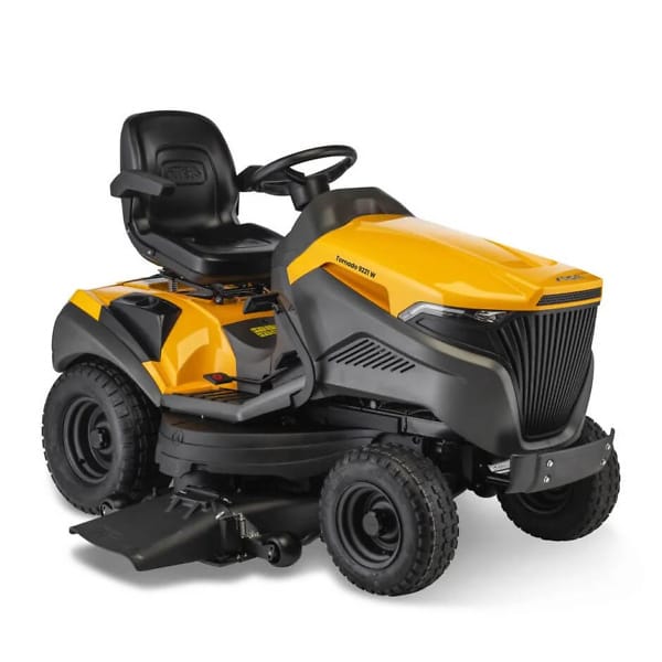 Stiga Tornado 9121 W Petrol Ride On Lawn Tractor